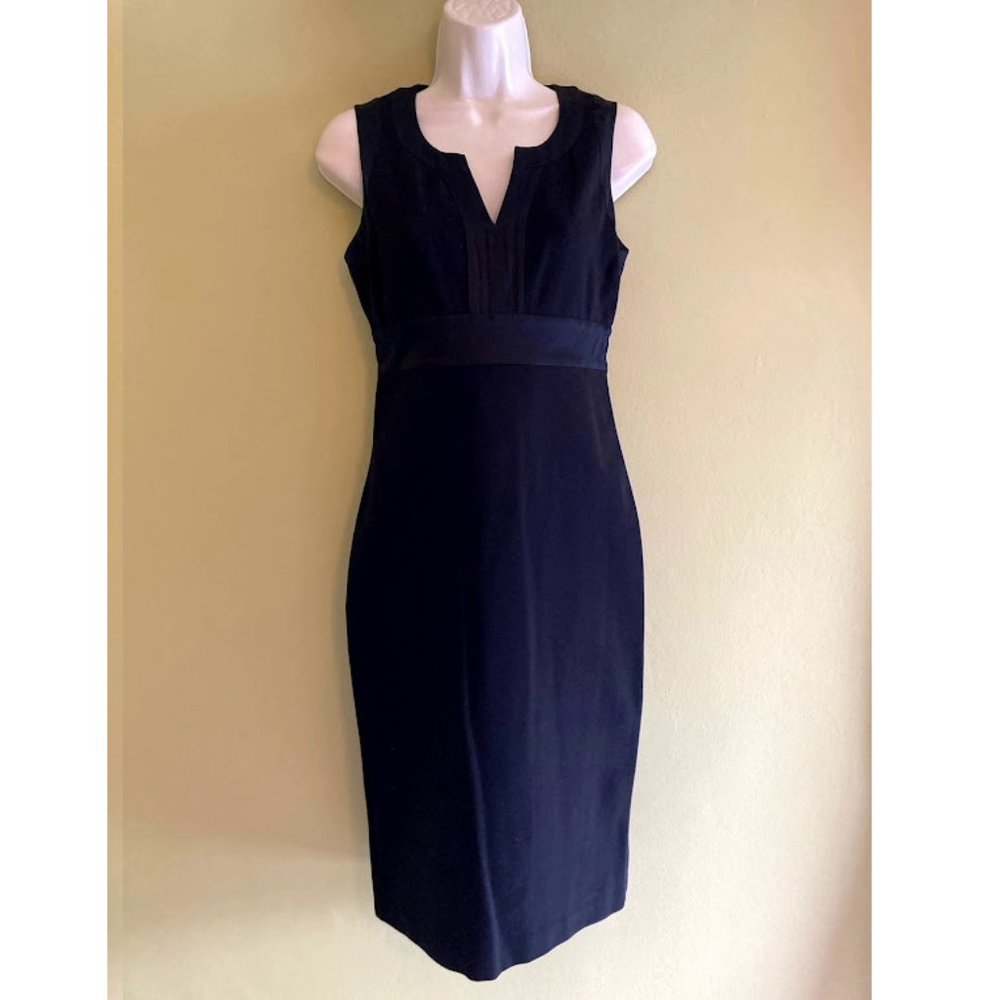 Black, sleeveless dress - Banana Republic